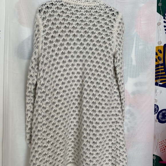 RW & CO. - Picture 3 of 3